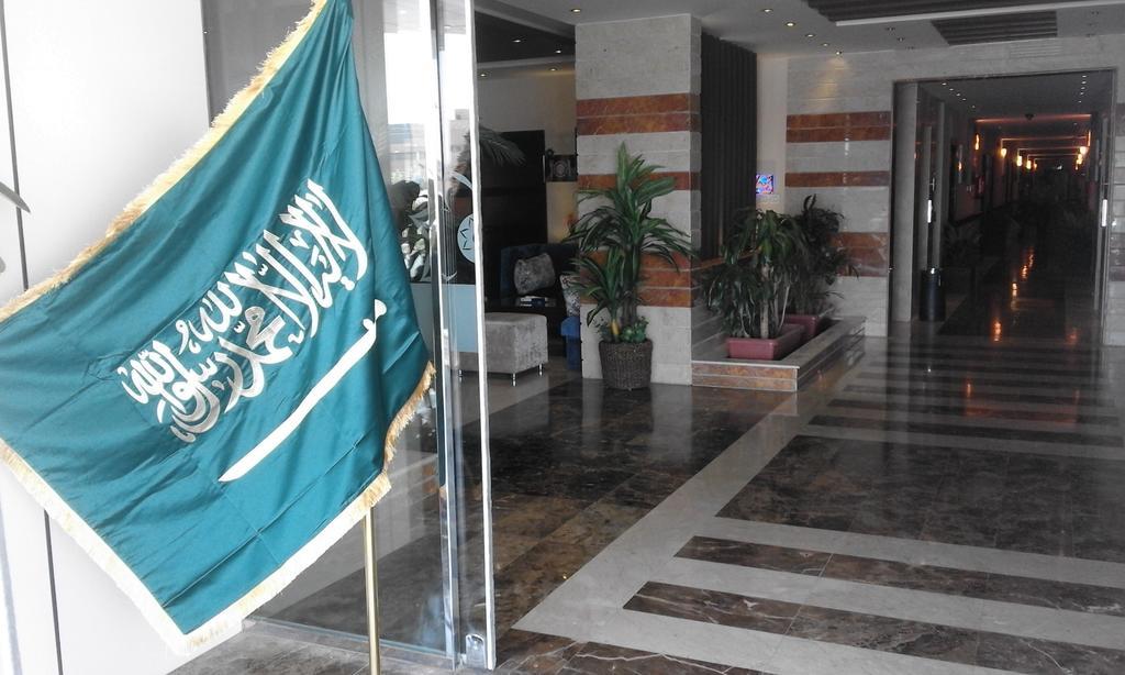 Al Bustan Crown Hotel 2 Arar Zewnętrze zdjęcie