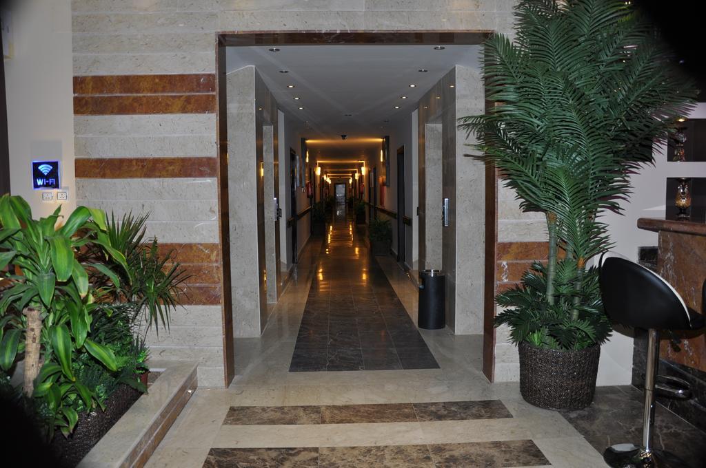 Al Bustan Crown Hotel 2 Arar Zewnętrze zdjęcie