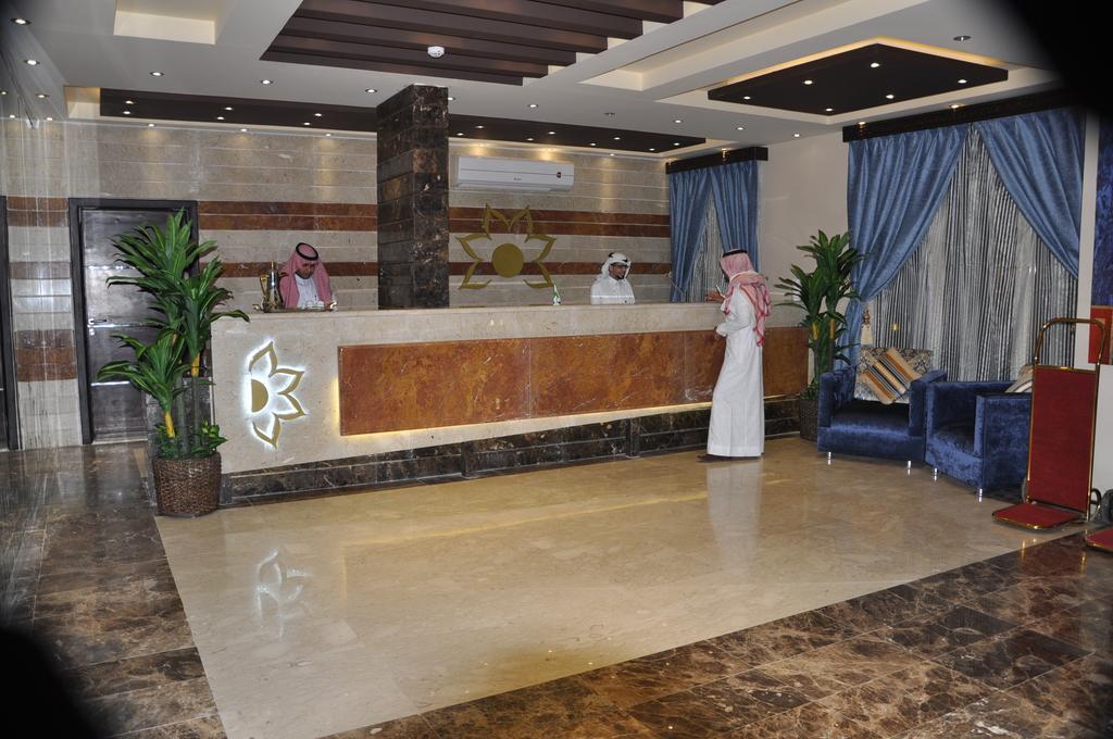 Al Bustan Crown Hotel 2 Arar Zewnętrze zdjęcie