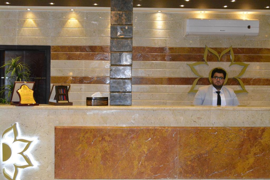 Al Bustan Crown Hotel 2 Arar Zewnętrze zdjęcie